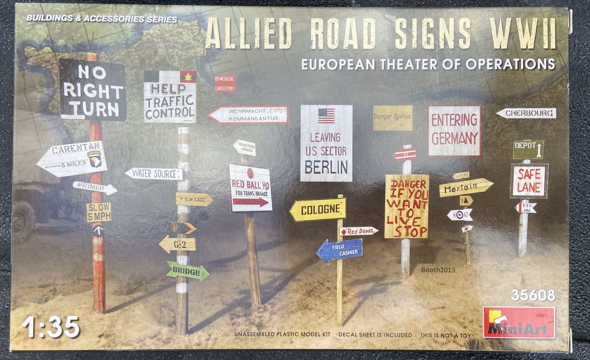 Allied Road Signs WWII European Theater of Operations MiniArt | No. 35608 | 1:35