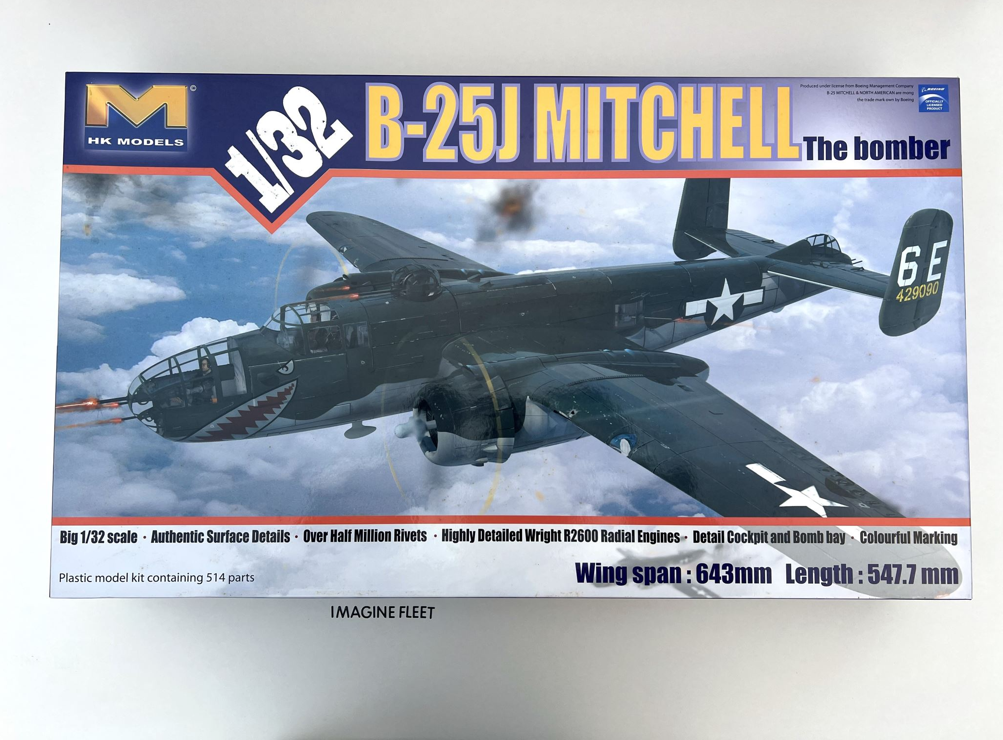 B-25J Mitchell The bomber HK Models | No. 01E01 | 1:32