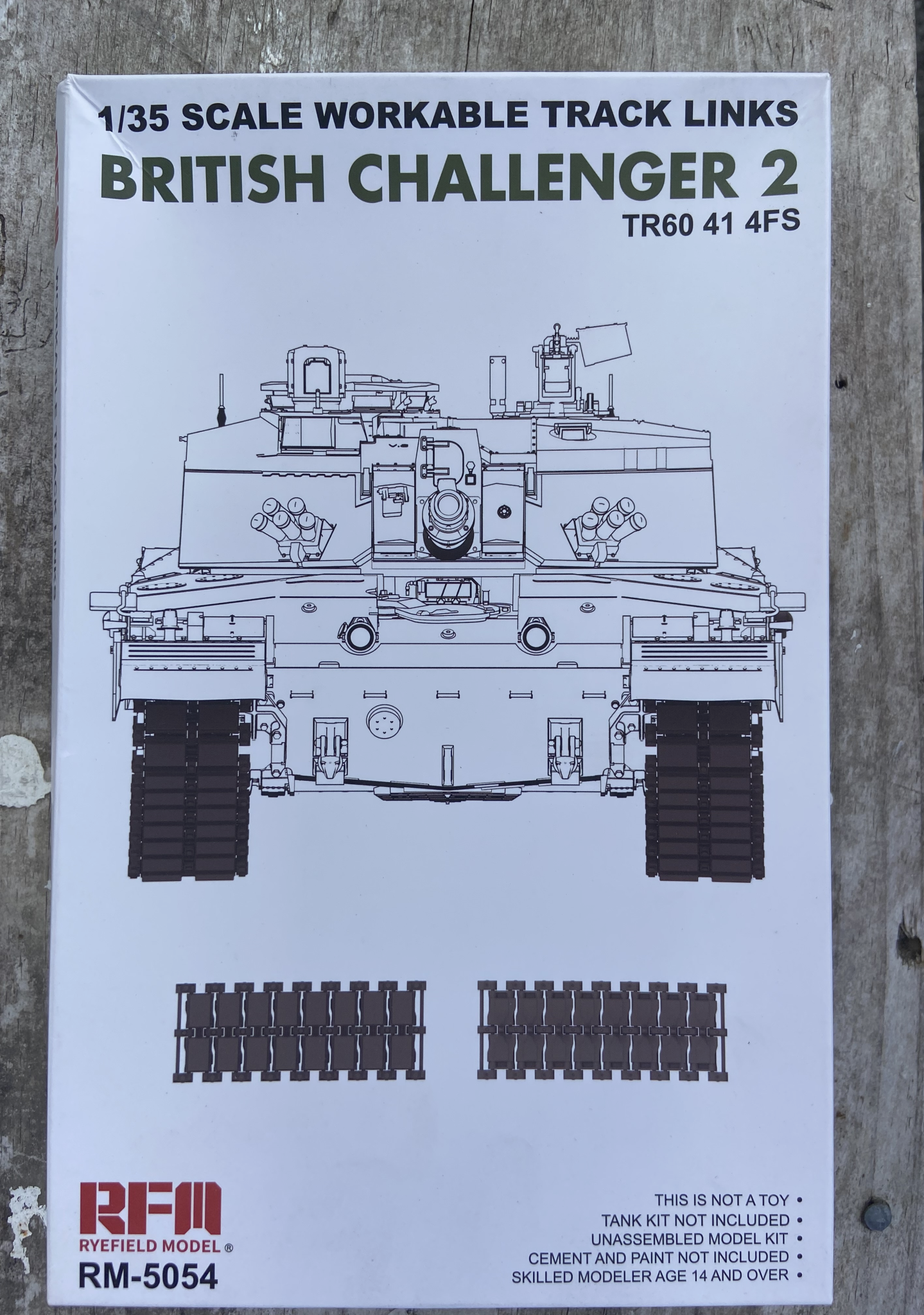 Challenger 2 TR60 workable tracks Rye Field Model | No. RM-5054 | 1:35