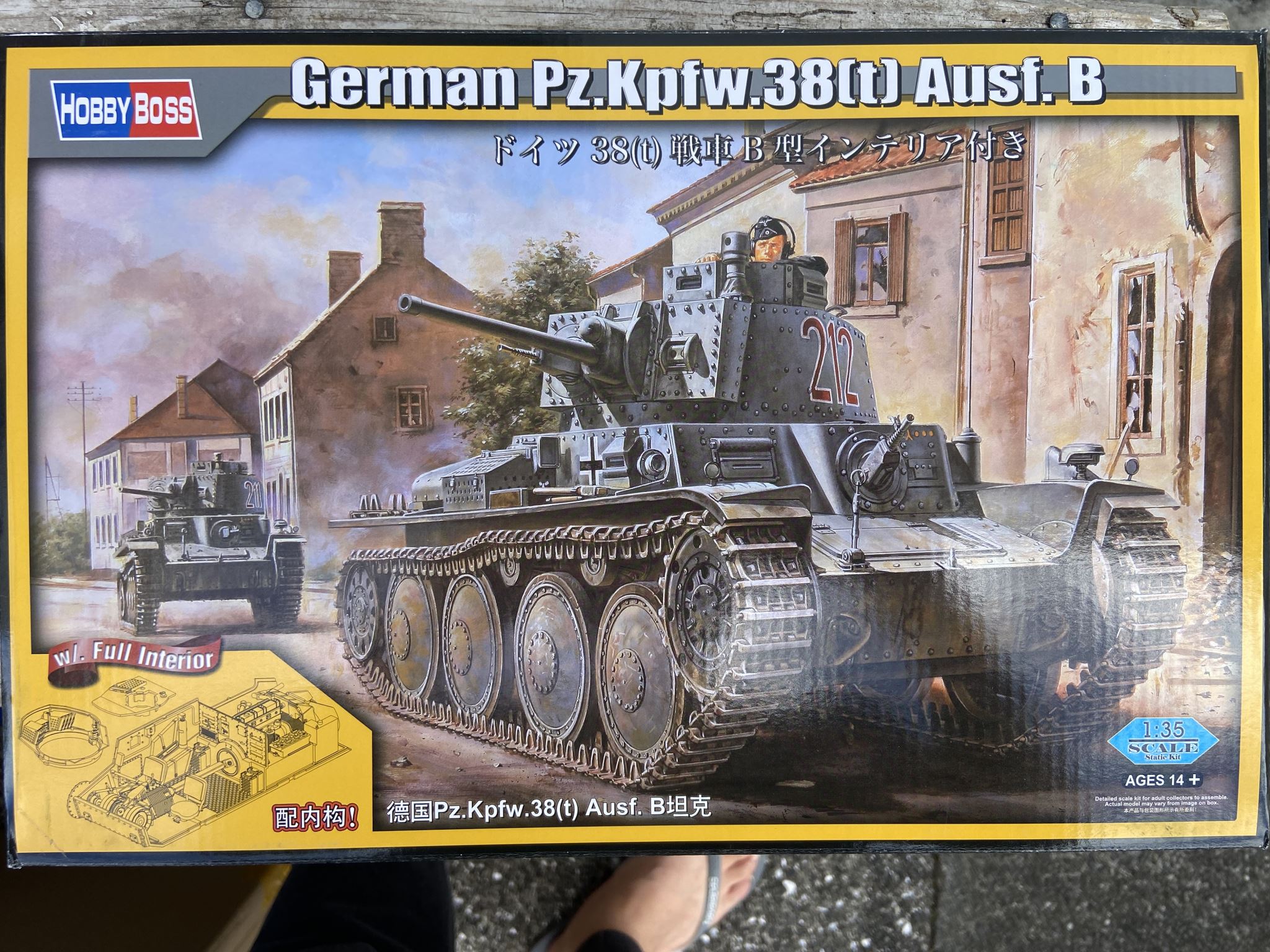 German Pz.Kpfw.38(t) Ausf. B w/. Full Interior HobbyBoss | No. 80141 | 1:35