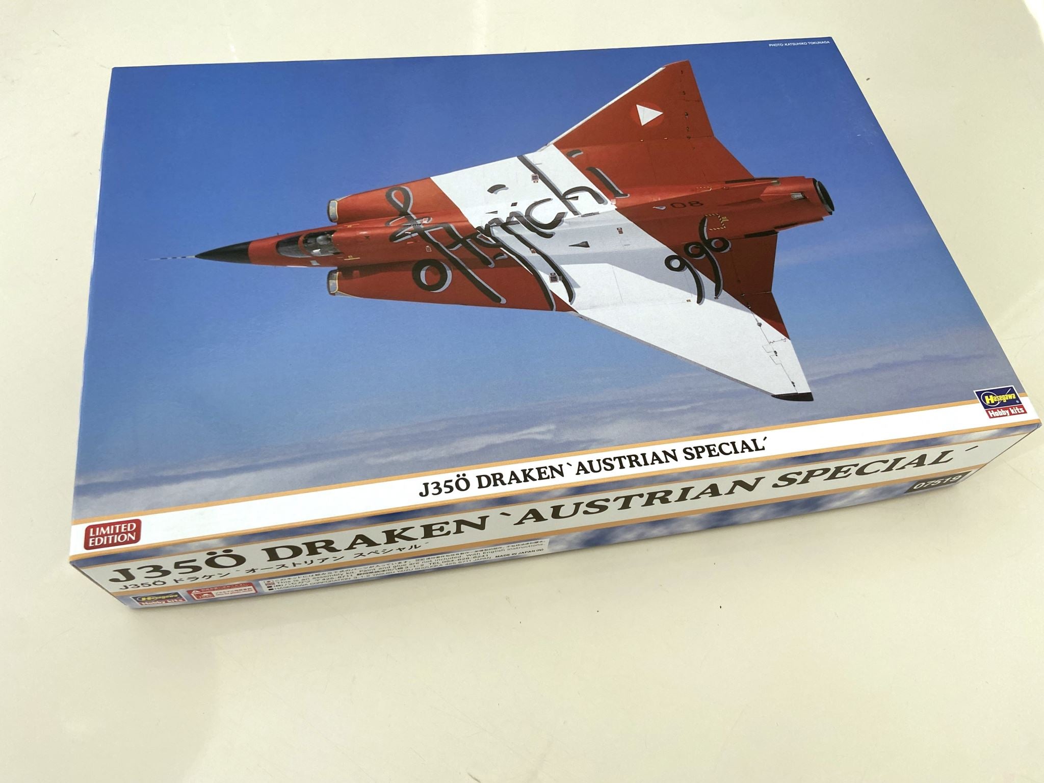 J35Ö Draken `Austrian Special´ Limited Edition Hasegawa | No. 07519 | 1:48