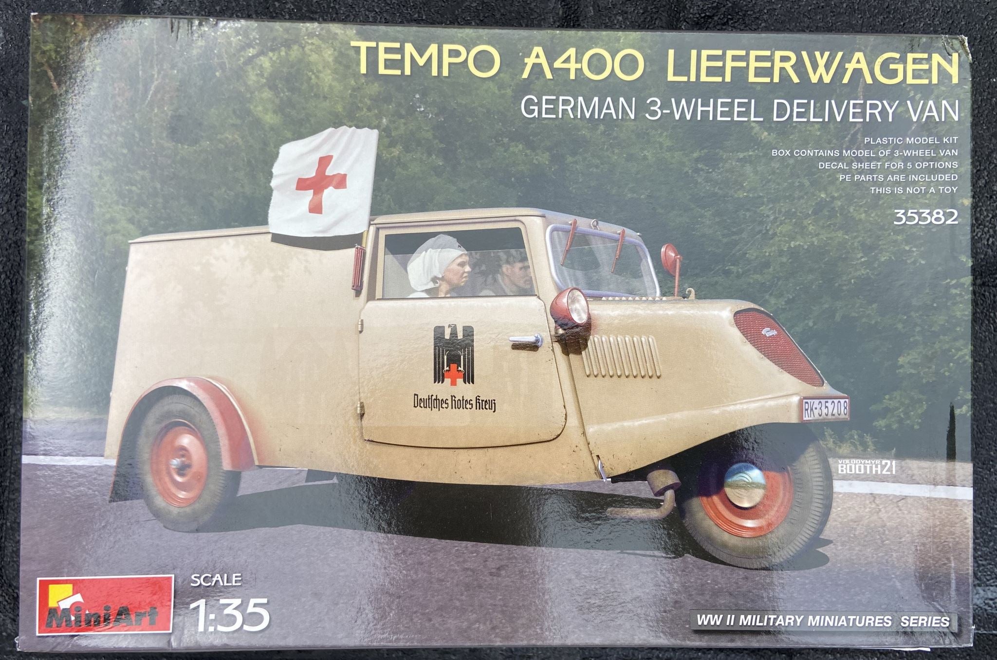 Tempo A400 Lieferwagen German 3-wheel Delivery Van MiniArt | No. 35382 | 1:35