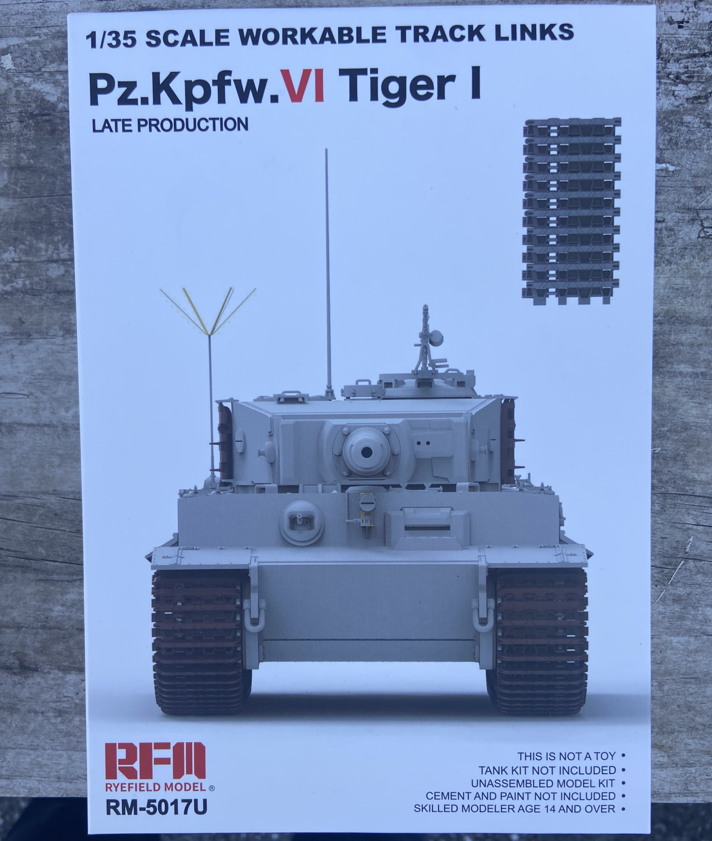 Tiger I Late Production Up-grade Ver. Workable Track Links RFM | 1:35