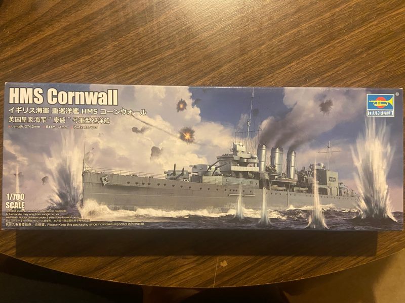 Trumpeter 1/700 HMS Cornwall