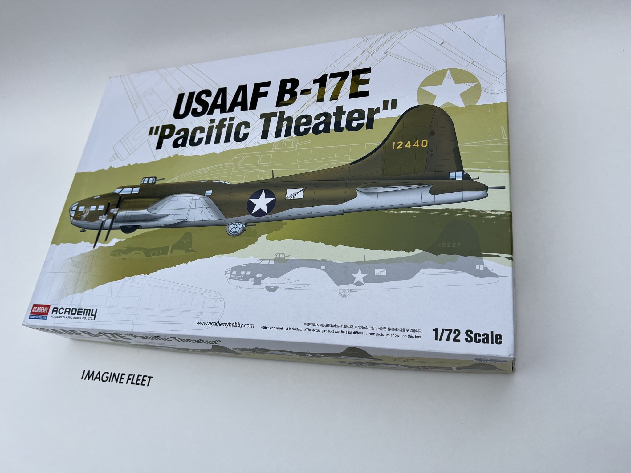 USAAF B-17E "Pacific Theater" Academy | No. 12533 | 1:72