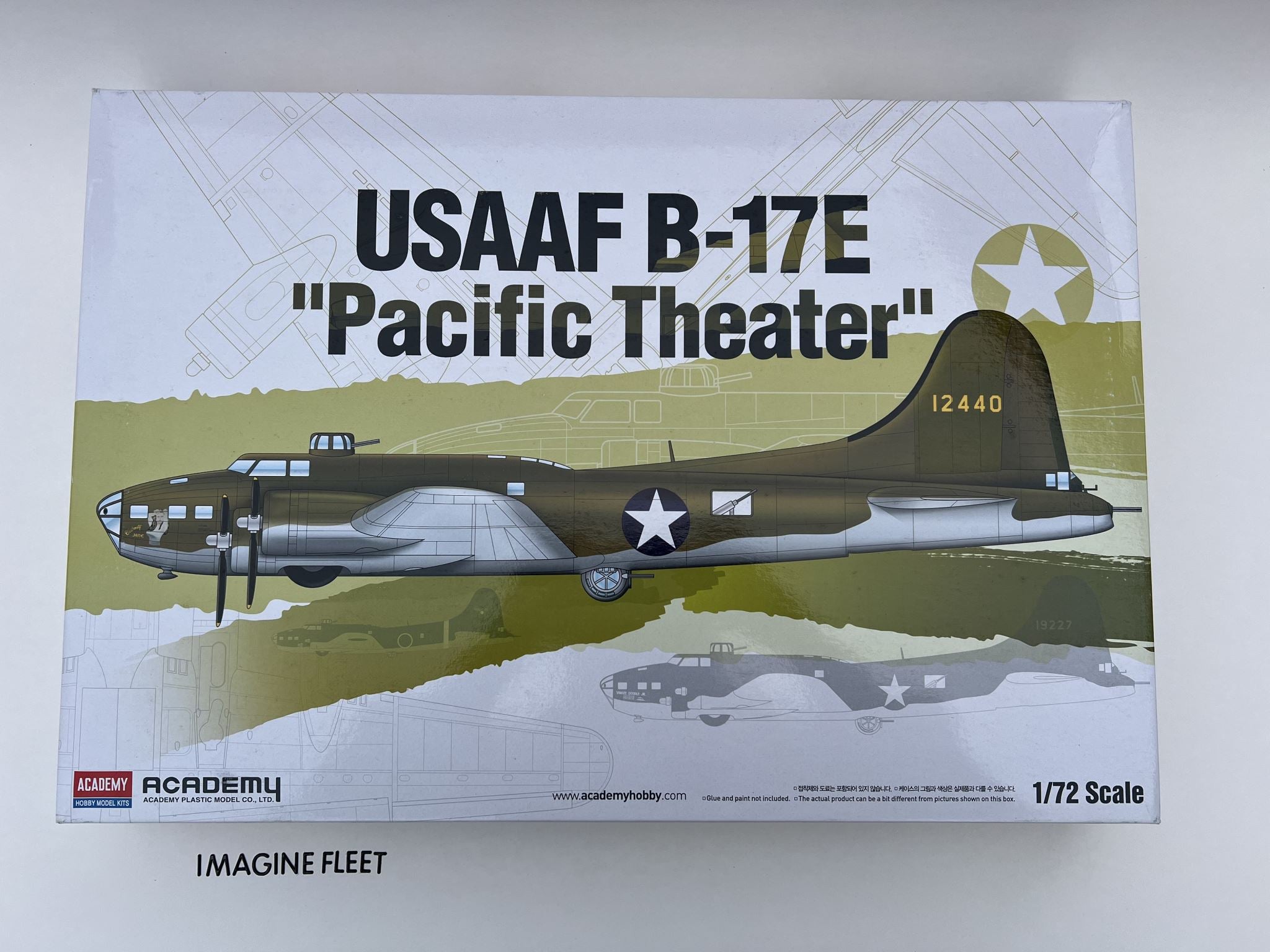 USAAF B-17E "Pacific Theater" Academy | No. 12533 | 1:72