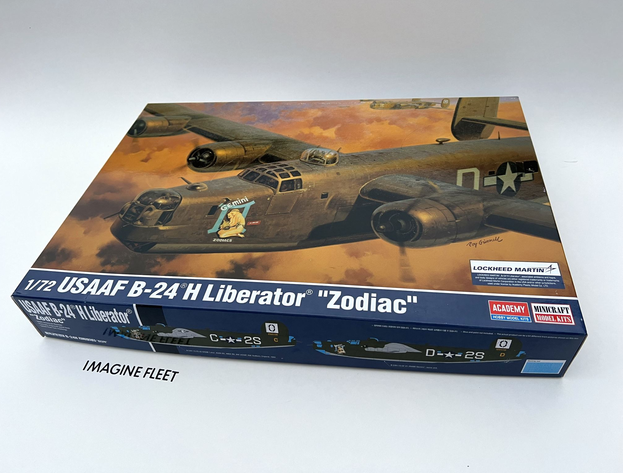 USAAF B-24H Liberator "Zodiac" Academy | No. 12584 | 1:72