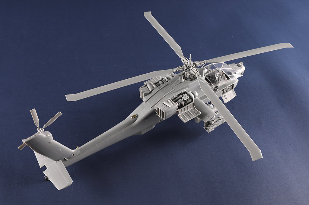 AH-64A ApacheTrumpeter | No. 05114 | 1:35