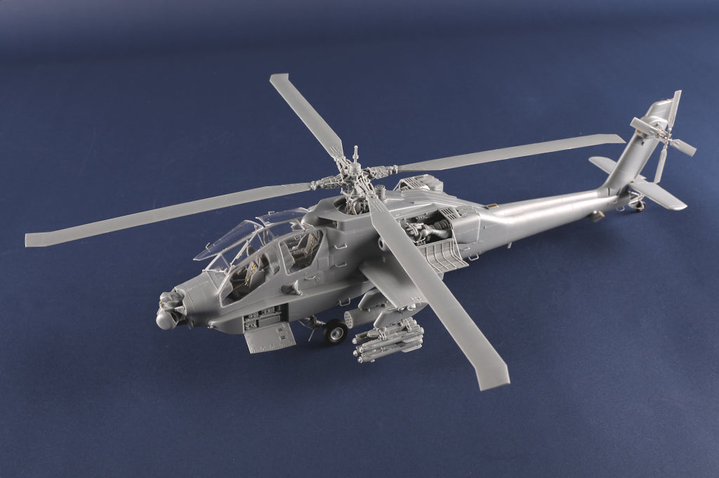 AH-64A ApacheTrumpeter | No. 05114 | 1:35