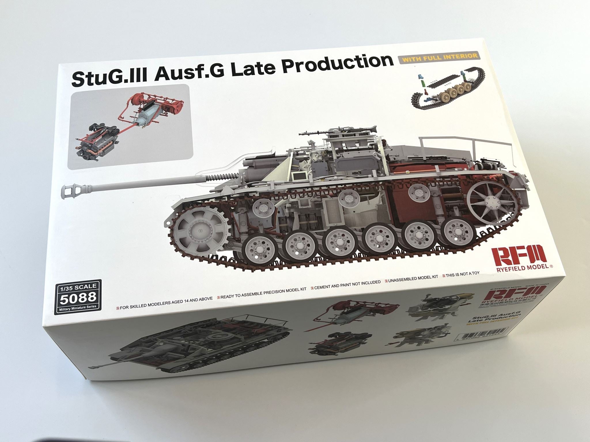 StuG.III Ausf.G Late Production with full interior RFM | No. RM-5088 | 1:35