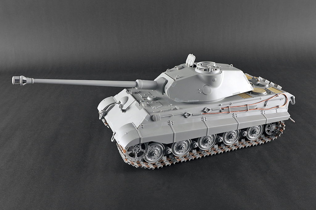 Pz.Kpfw.VI Sd.Kfz.182 Tiger II Porsche Early w/full interior Trumpeter00948 1:16