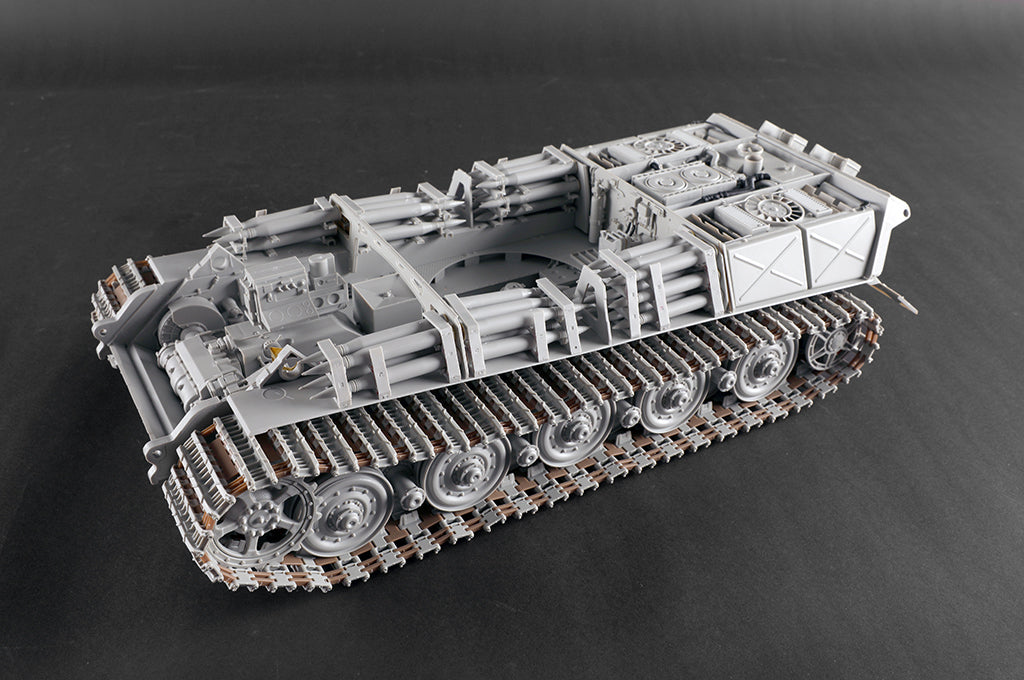 Pz.Kpfw.VI Sd.Kfz.182 Tiger II Porsche Early w/full interior Trumpeter00948 1:16