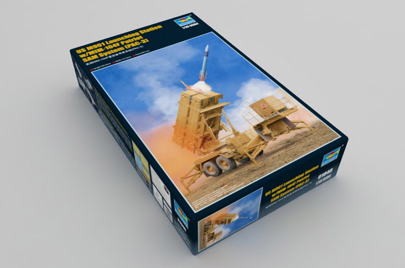 TRUMPETER 1:35 US M901 Launching Station w/MIM-104F Patriot SAM System (PAC-3)