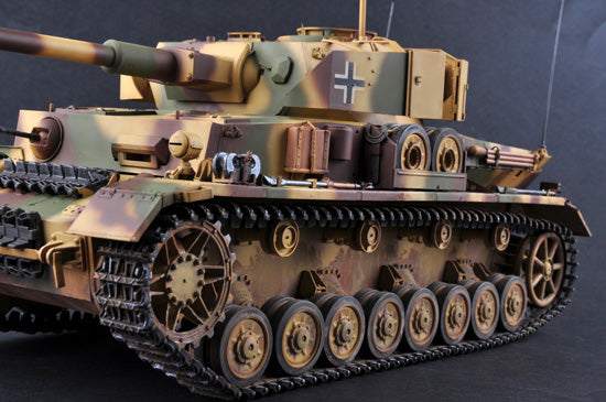 TRUMPETER 00922 - 1:16 German Pz.Beob.Wg. IV Ausf.J Medium Tank