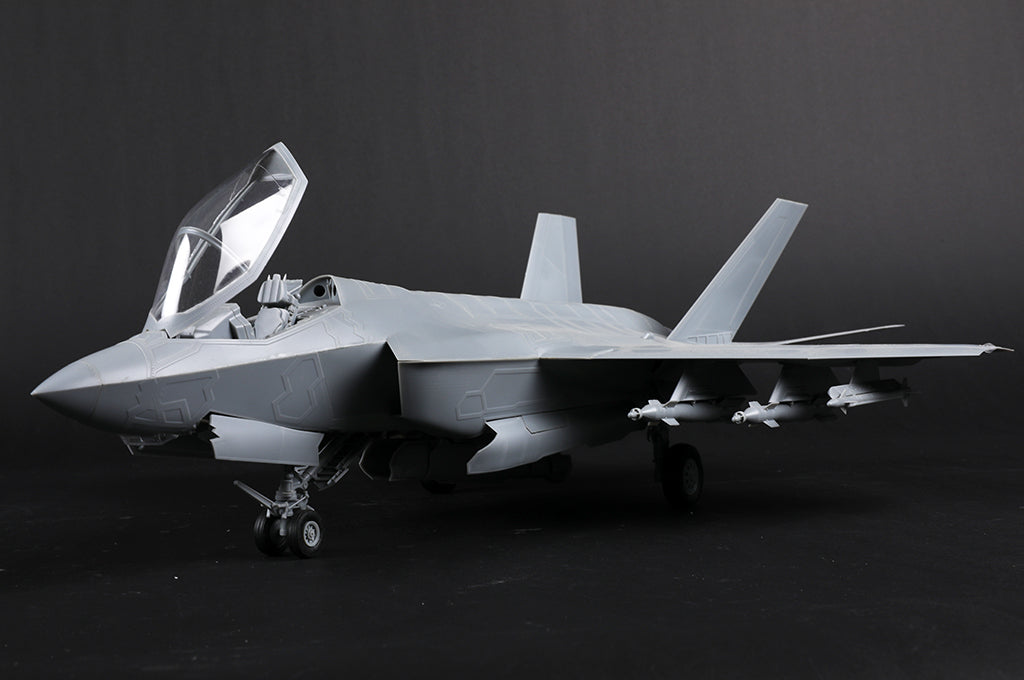 F-35C Lightning Trumpeter | No. 03230 | 1:32