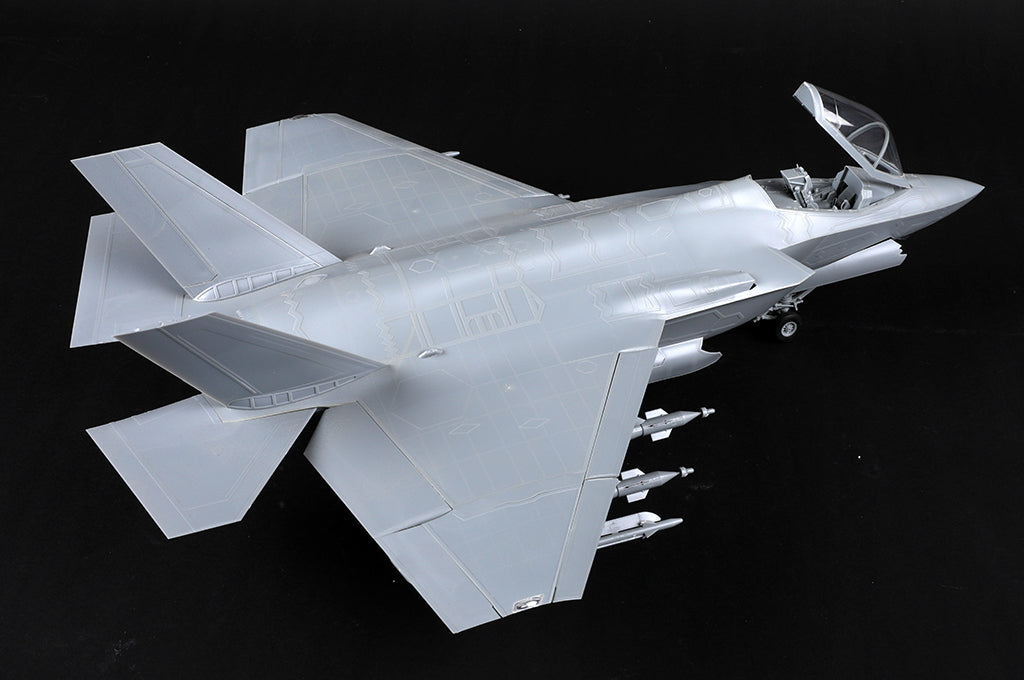 F-35C Lightning Trumpeter | No. 03230 | 1:32